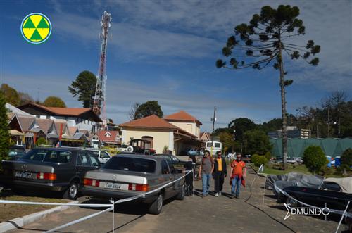 Encontro de carros antigos - Período de 01 a 04 de maio de 2014 - Campos do Jordão-SP